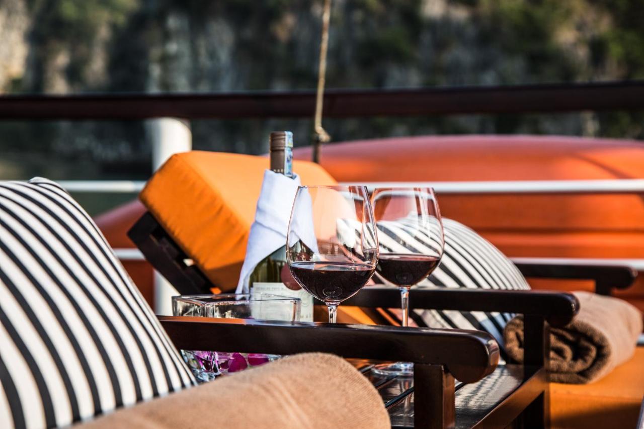 Emeraude Classic Cruises Ha Long Zewnętrze zdjęcie