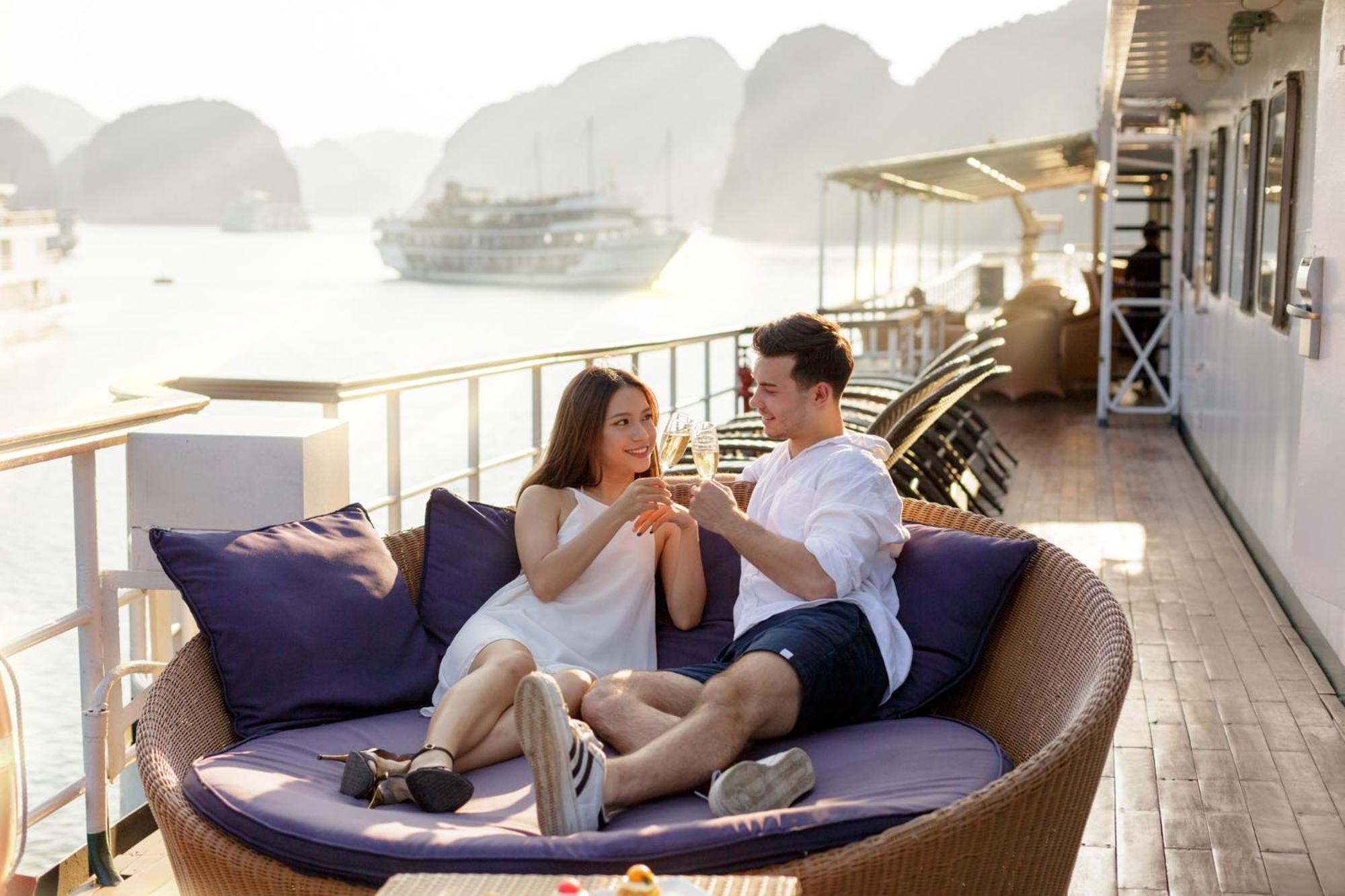 Emeraude Classic Cruises Ha Long Zewnętrze zdjęcie